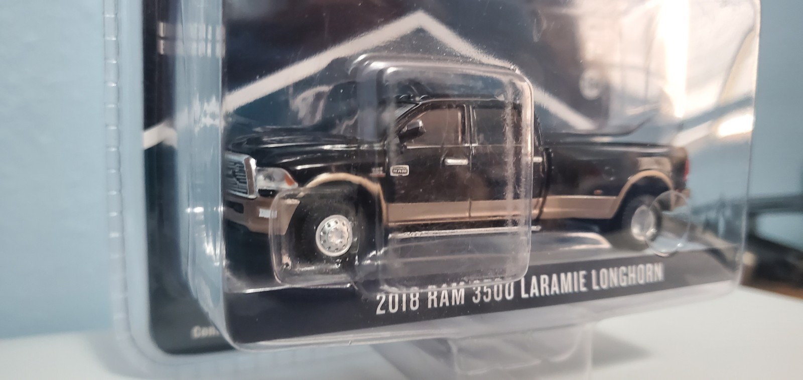GreenLight 1:64 2018 Ram 3500 Laramie Longhorn Die-cast Black