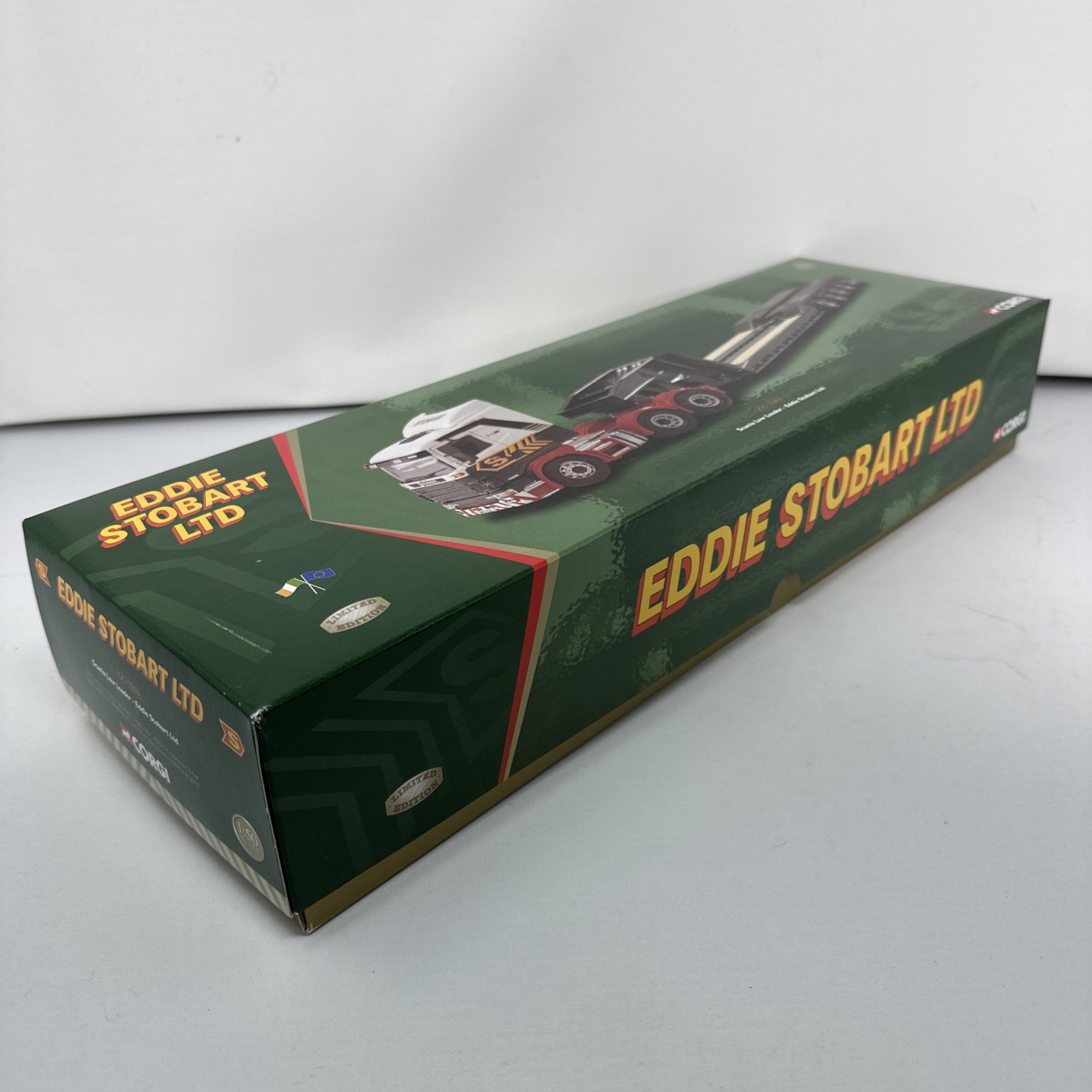 CORGI CLASSICS EDDIE STOBART SCANIA 4 SERIES LOW LOADER TRUCK MODEL CC12203 1:50