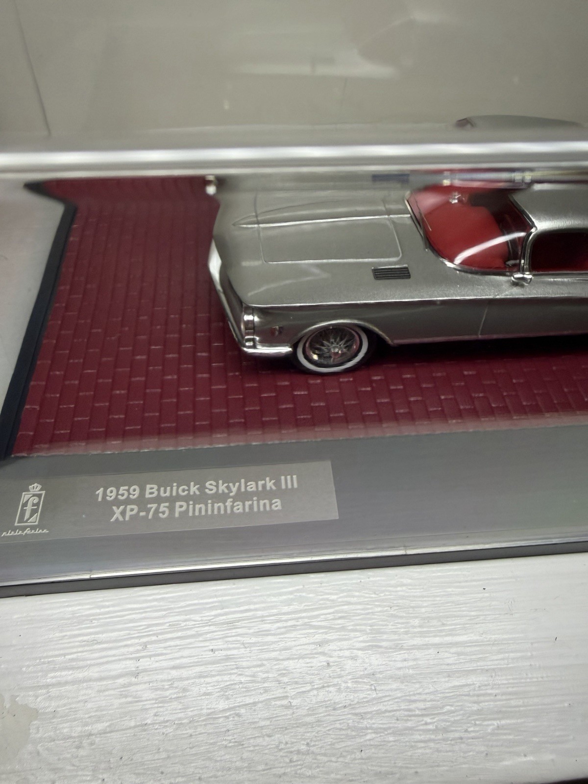 Matrix Scale Models 1:43 1959 Buick Skylark III XP-75 Pininfarina Concept Silver