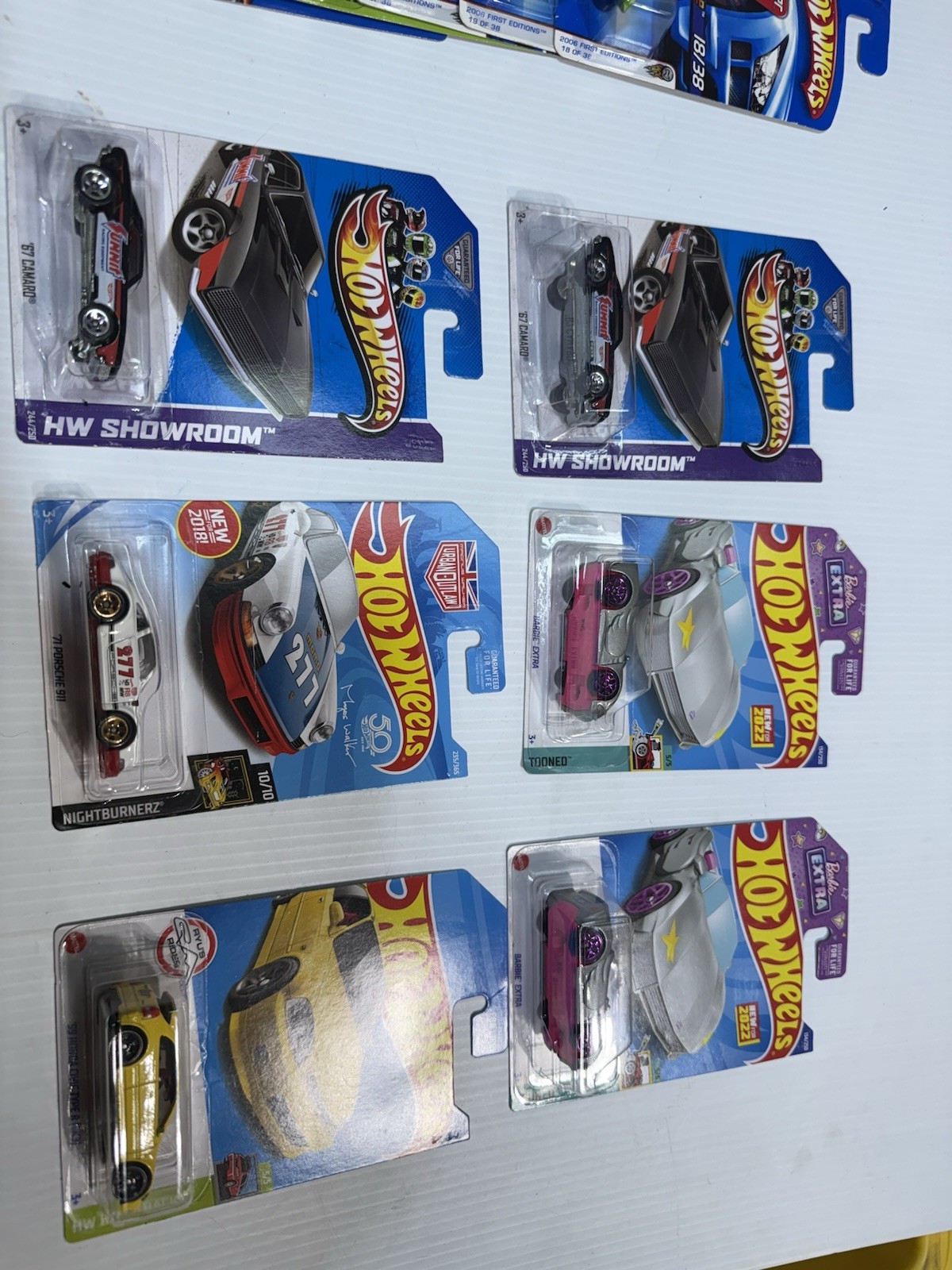 LOT OF 100 RANDOM HOT WHEELS ALL NEW