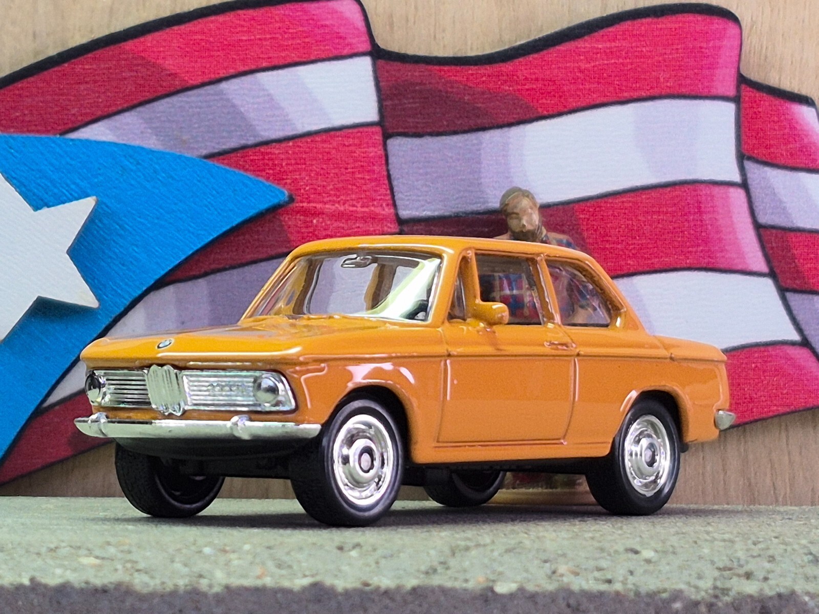 WELLY BMW 2002 ti LOOSE 1:64 SCALE SELECT THE COLOR USA STOCK!!!