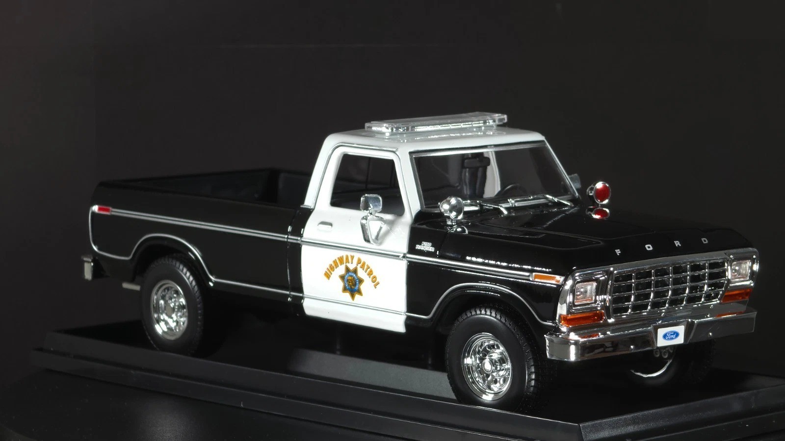 1979 Ford F150 Pick=up 1:18 Maisto Exclusive Style Special Edition HighwayPatrol