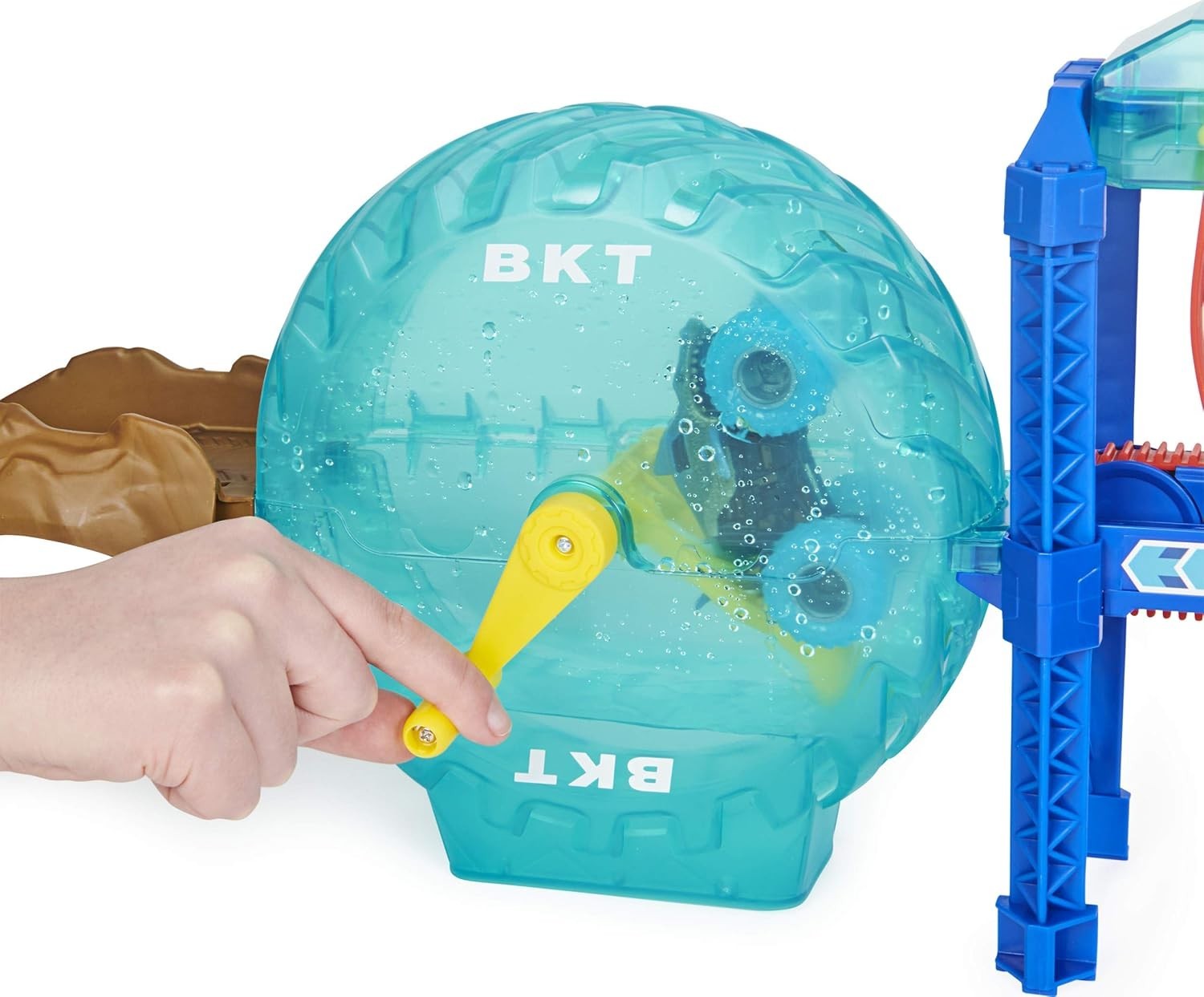 Megalodon Monster Wash Playset with Color Changing Truck for Kids Ages 3 and Up