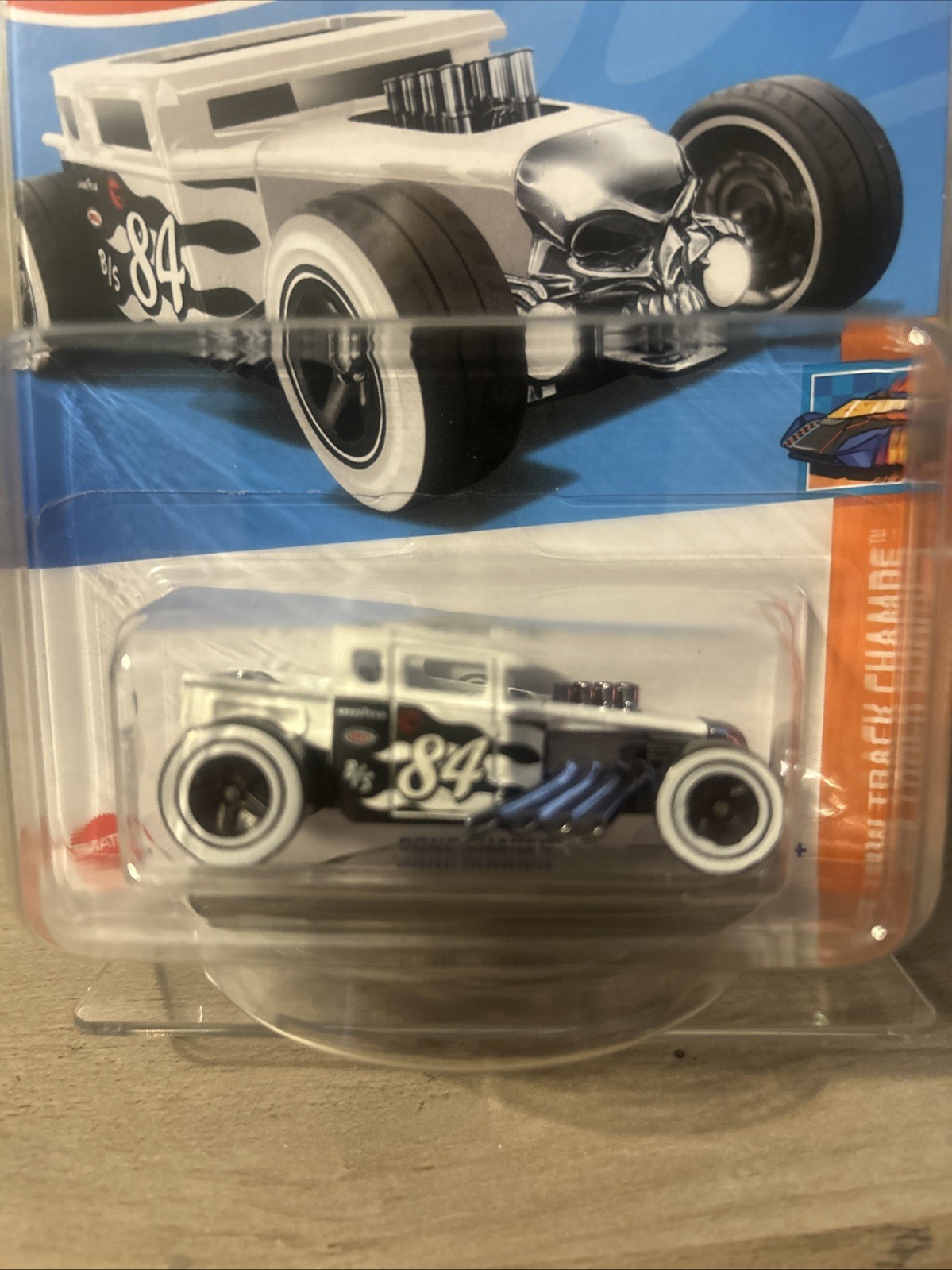 Hot Wheels Treasure Hunt Bone Shaker In Protector Collectors