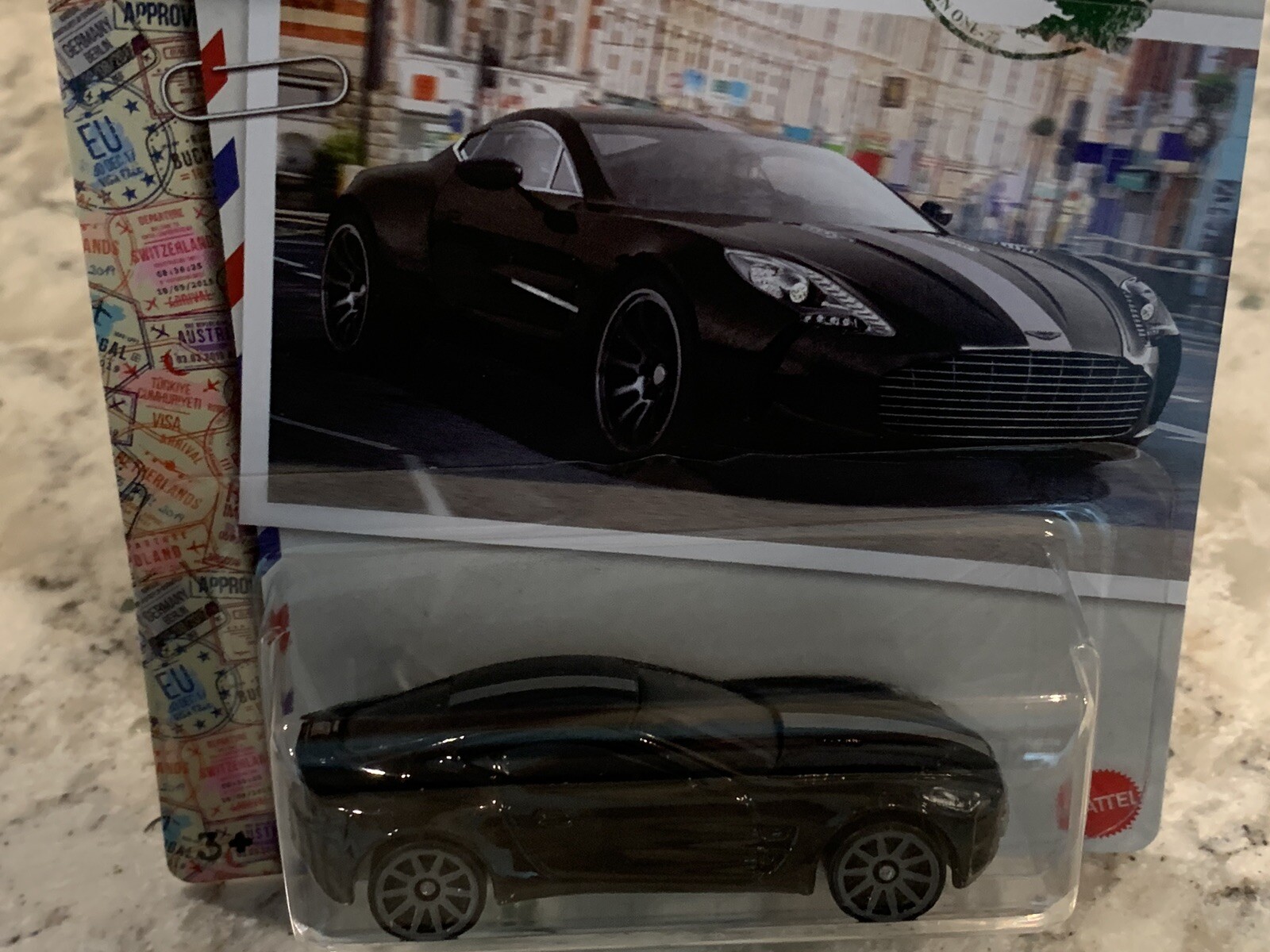 Aston Martin One-77 /United Kingdom / World Class Racers / Hot Wheels 2022