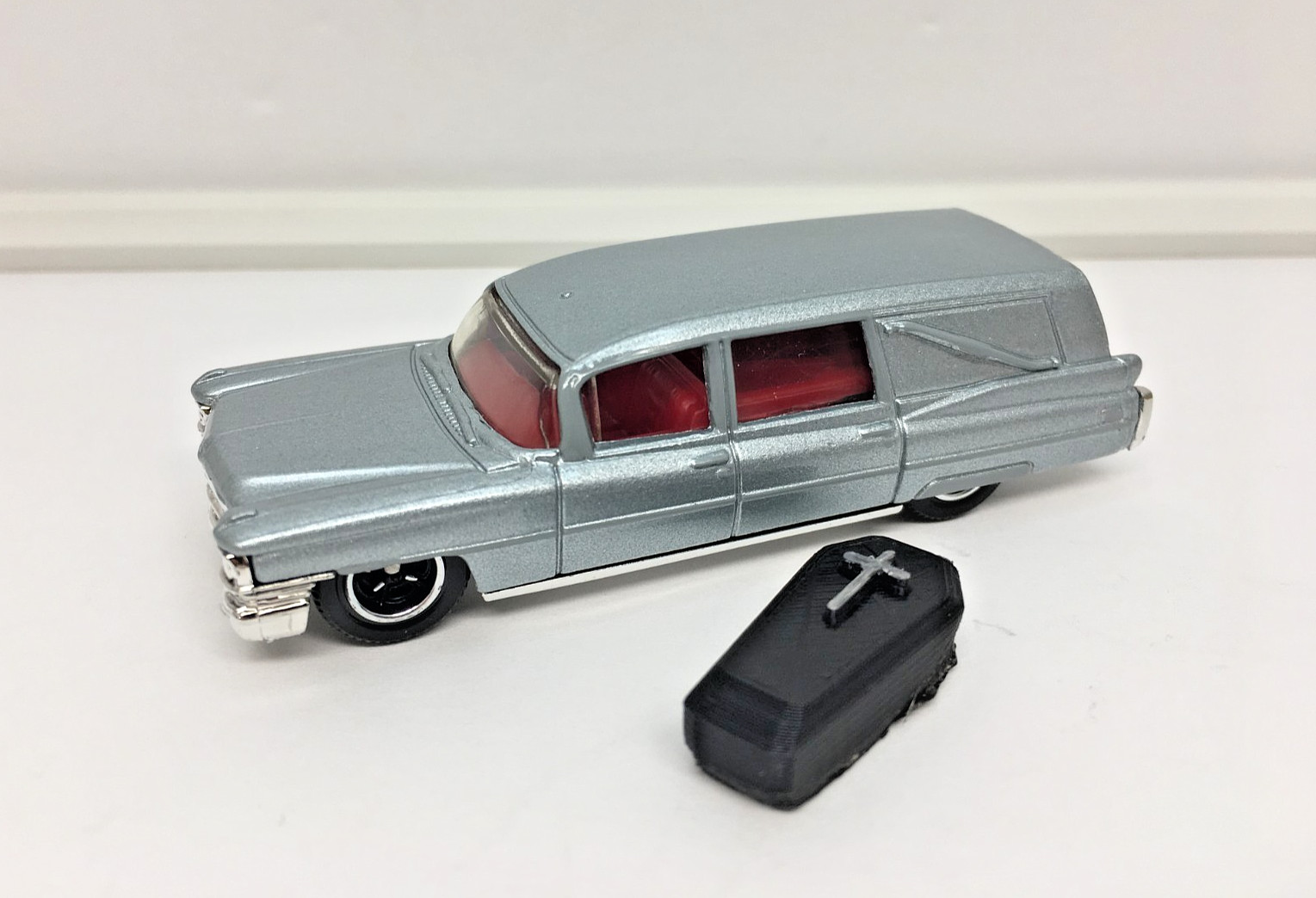 MATCHBOX Silver Metallic ’63 Cadillac Hearse, Coffin, Diorama, Man Cave,She Shed