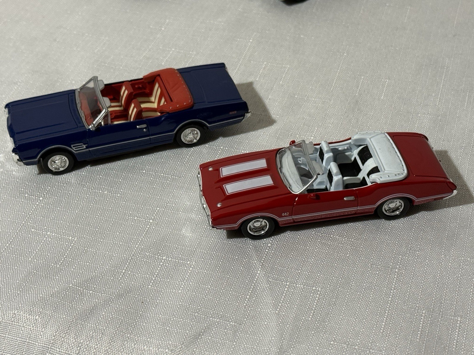 Lot of 8 Mixed 1/43 Convertible’s GTO Olds Cobra Impala Ford Cadillac Married