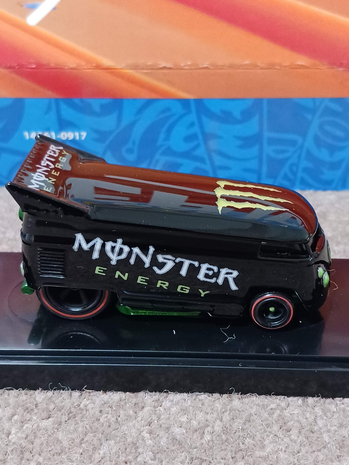 HOT WHEELS DRAG BUS MONSTER ENERGY 1 OF 1 MADE