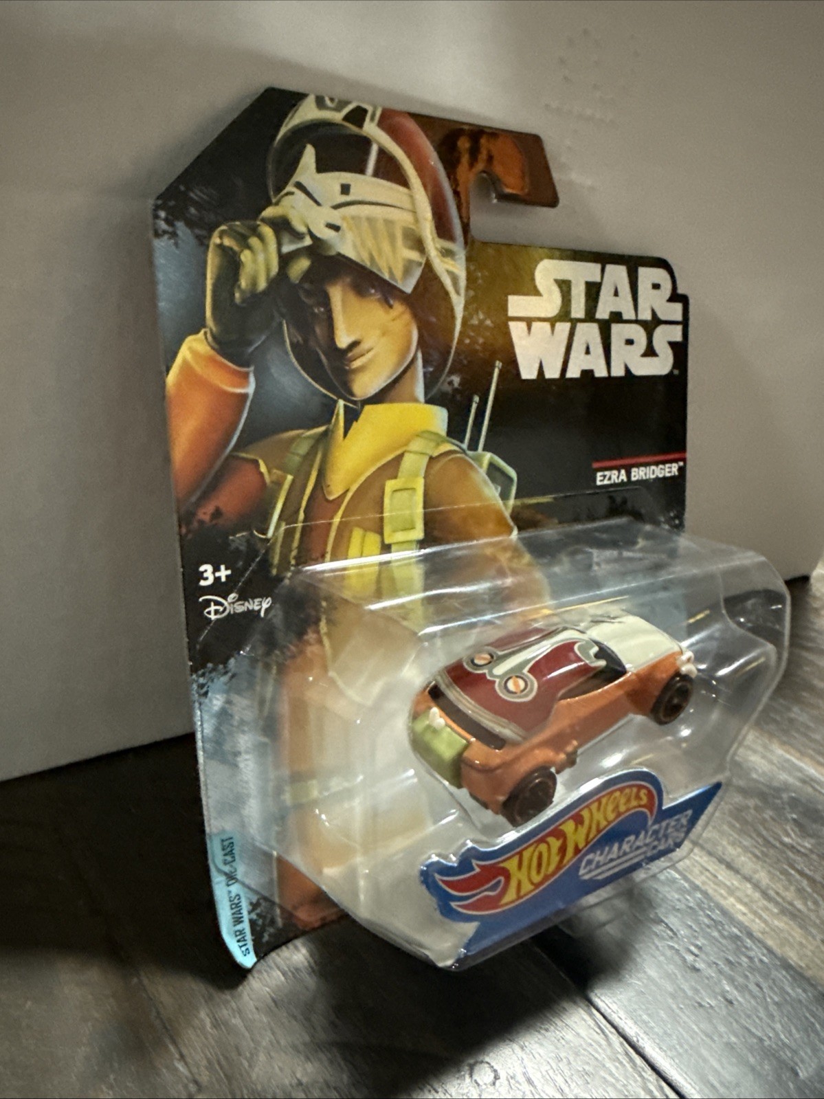 HOT WHEELS STAR WARS CHARACTER CARS EZRA BRIDGER