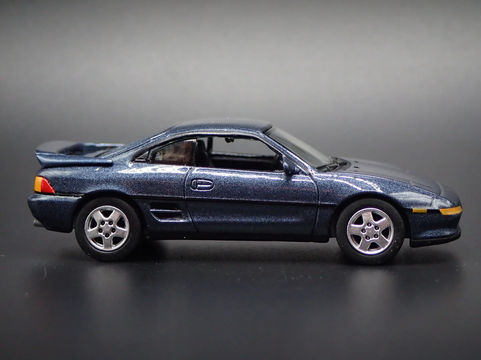 1989-1999 TOYOTA MR2 TURBO GRAY 1/64 SCALE COLLECTIBLE DIORAMA DIECAST MODEL CAR
