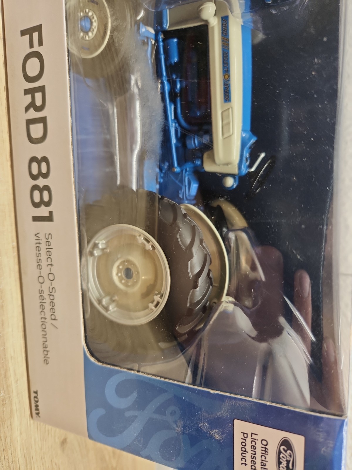 1/16 Ford 881 Select-o-speed Blue Chase Prestige Collection