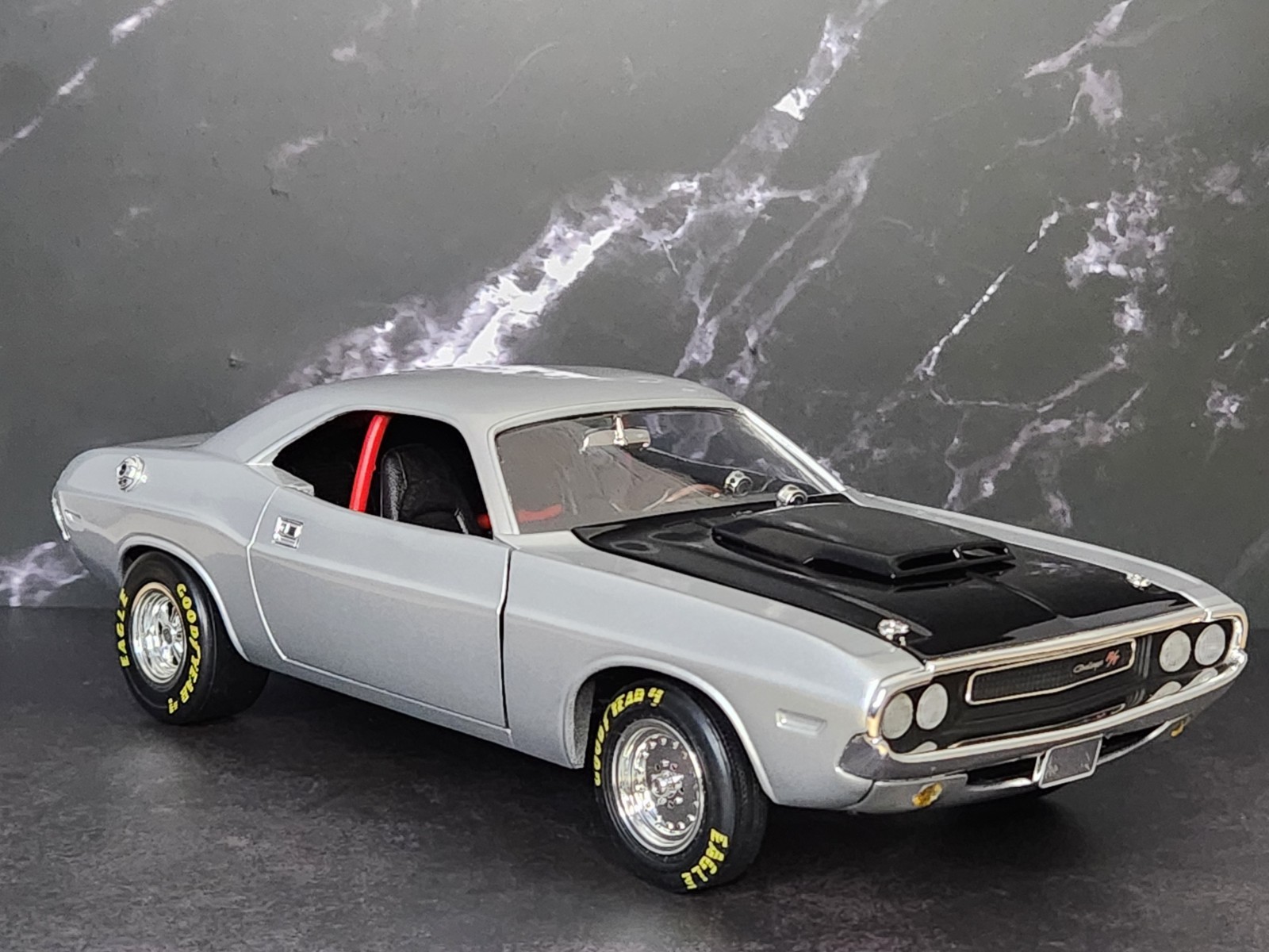 1/18 ERTL 1970 CHALLENGER-CUSTOM BUILT-READ DESCRIPTION FULLY!!