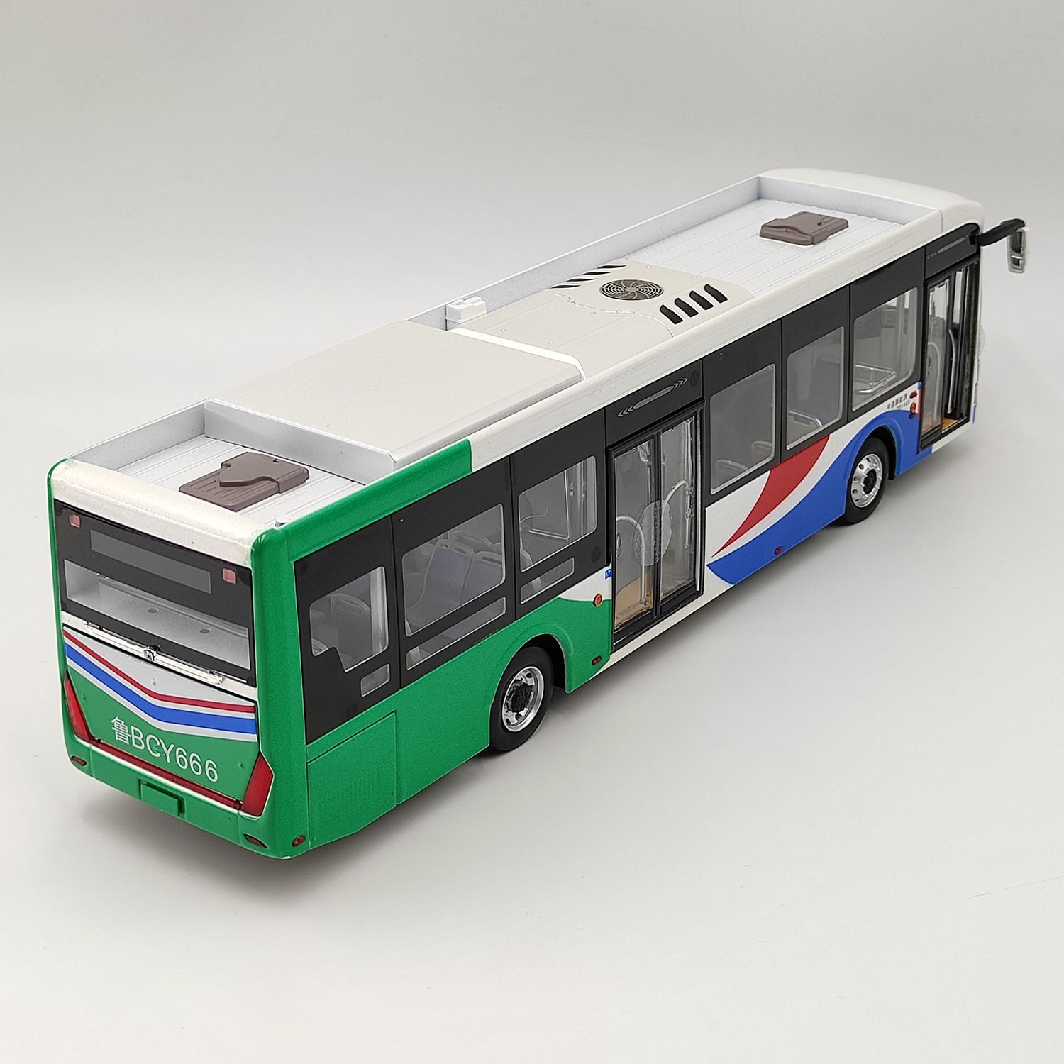 Original 1/43 Zhongtong Bus N12 LCK6126EVGRA1 Qingdao Bus Alloy Model