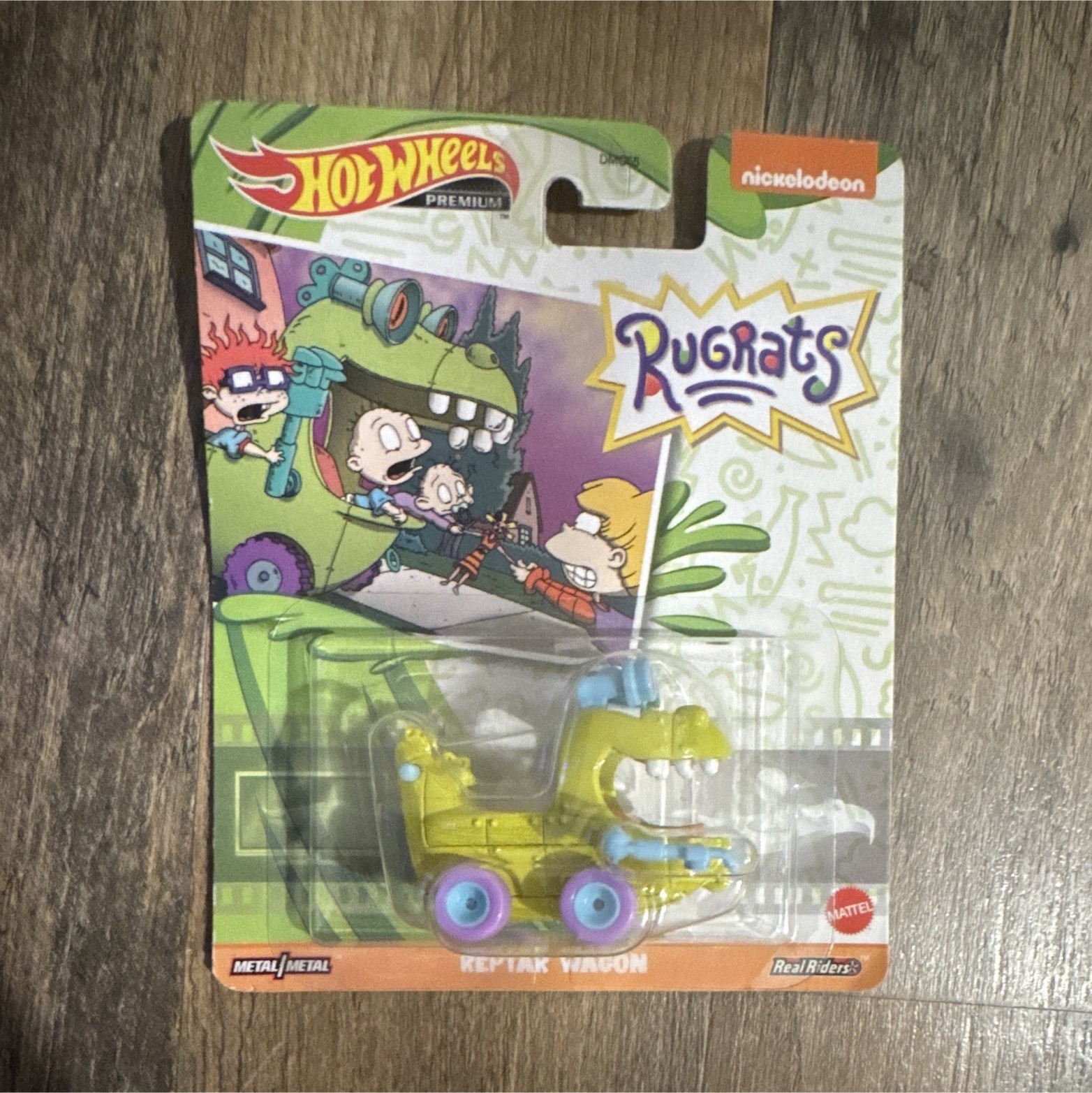 Hot Wheels Premium Rugrats Reptar Wagon Green Diecast 1:64 Unopened