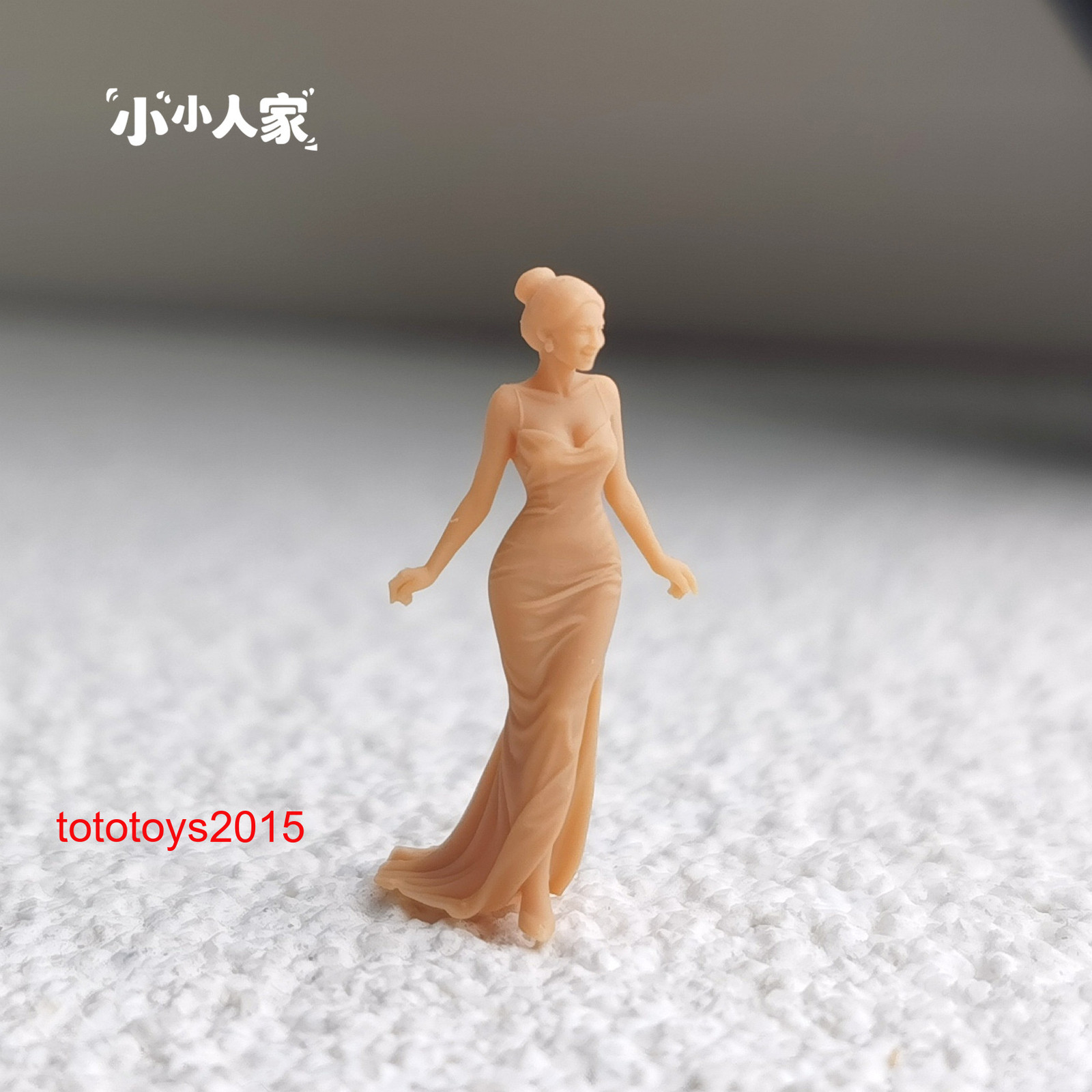 1/64 1/43 1/87 1/72 evening dress woman Scene Miniatures Figures Doll Model Toy