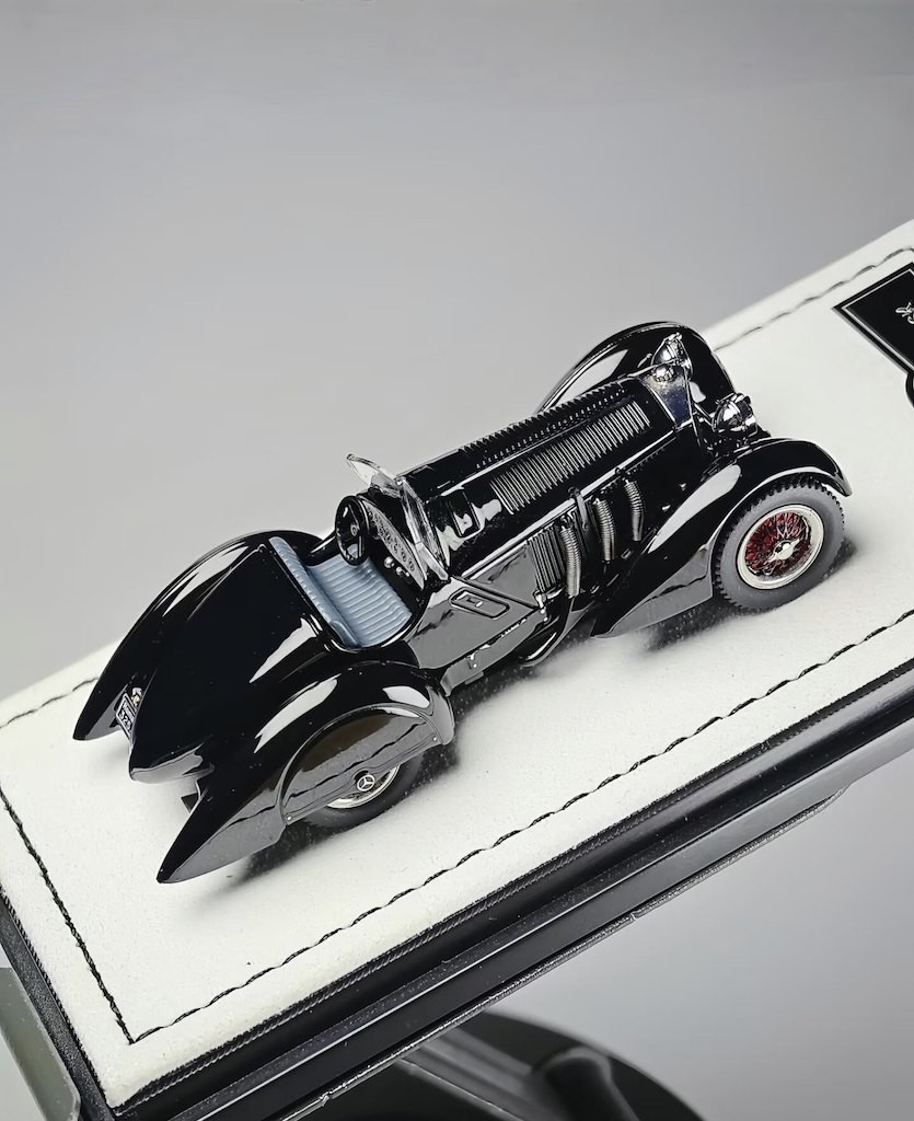 GFCC 1:64 HEC Black 1930 SSK Classic Vintage Model Diecast Metal Car