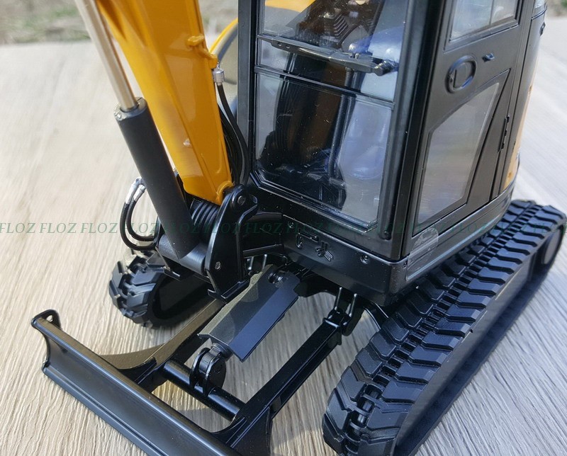 SANY SY35U Hydraulic Excavator 1/20 Diecast Truck Pre-built Model