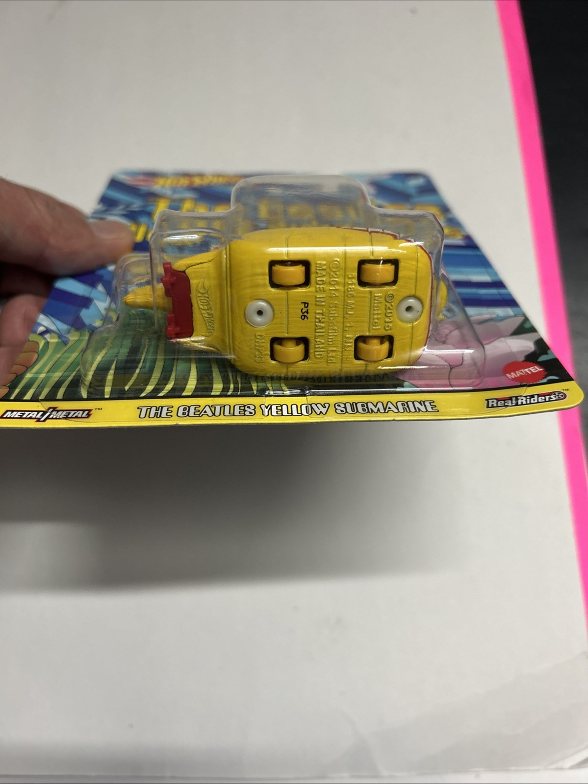 Hot Wheels The Beatles Yellow Submarine Real Riders Premium Mattel