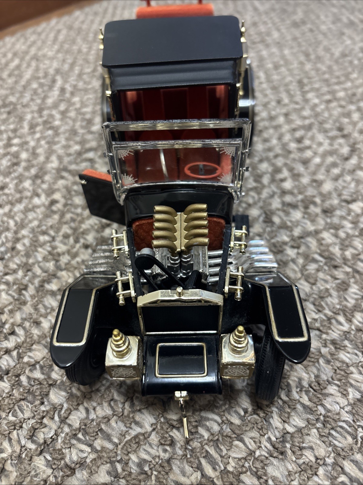 Munsters Koach Black 1:18 Ertl | 33036