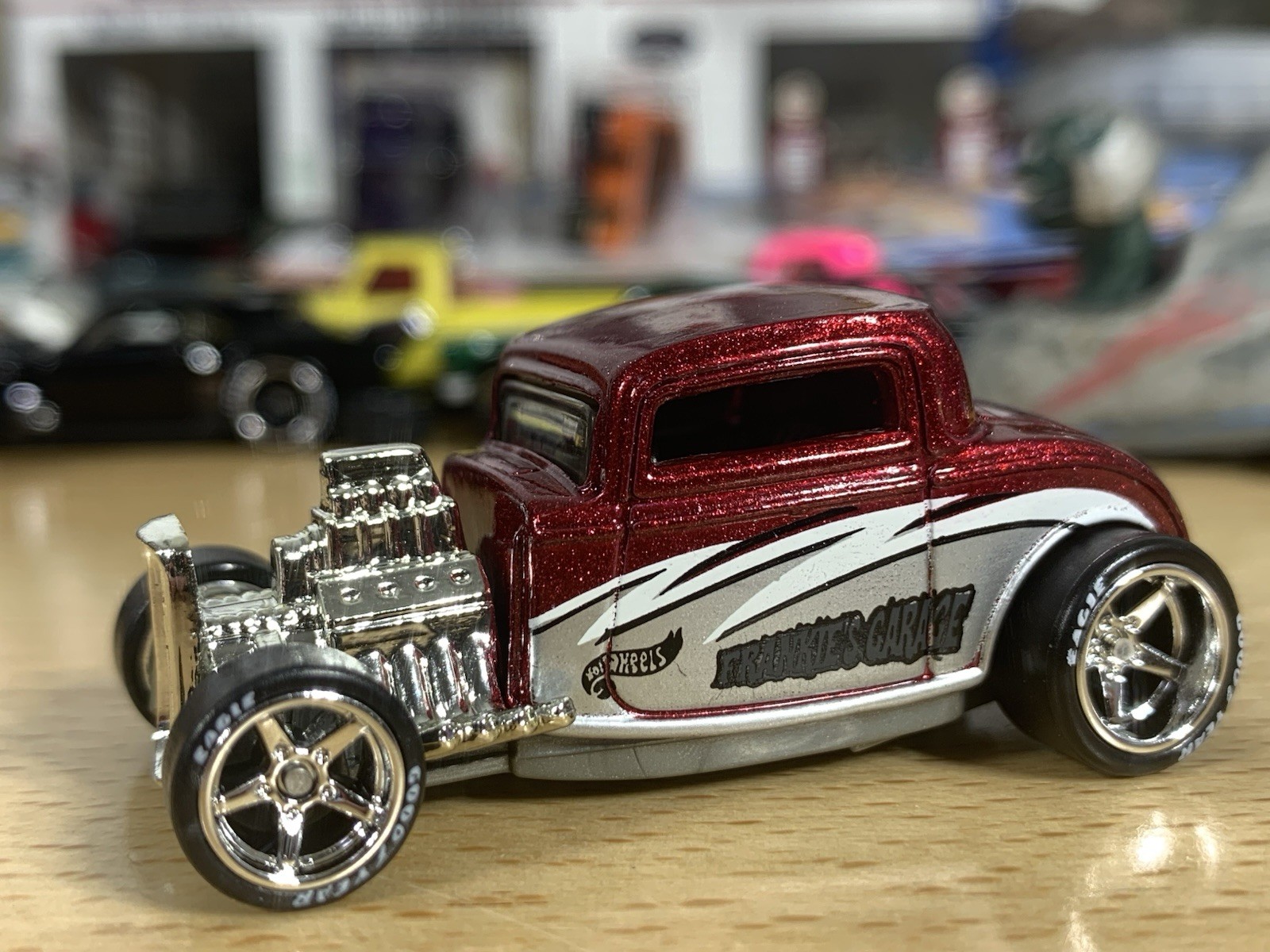 Hot Wheels ’32 Ford Pearl Red Frankie’s Garage Custom Wheel Swap Loose