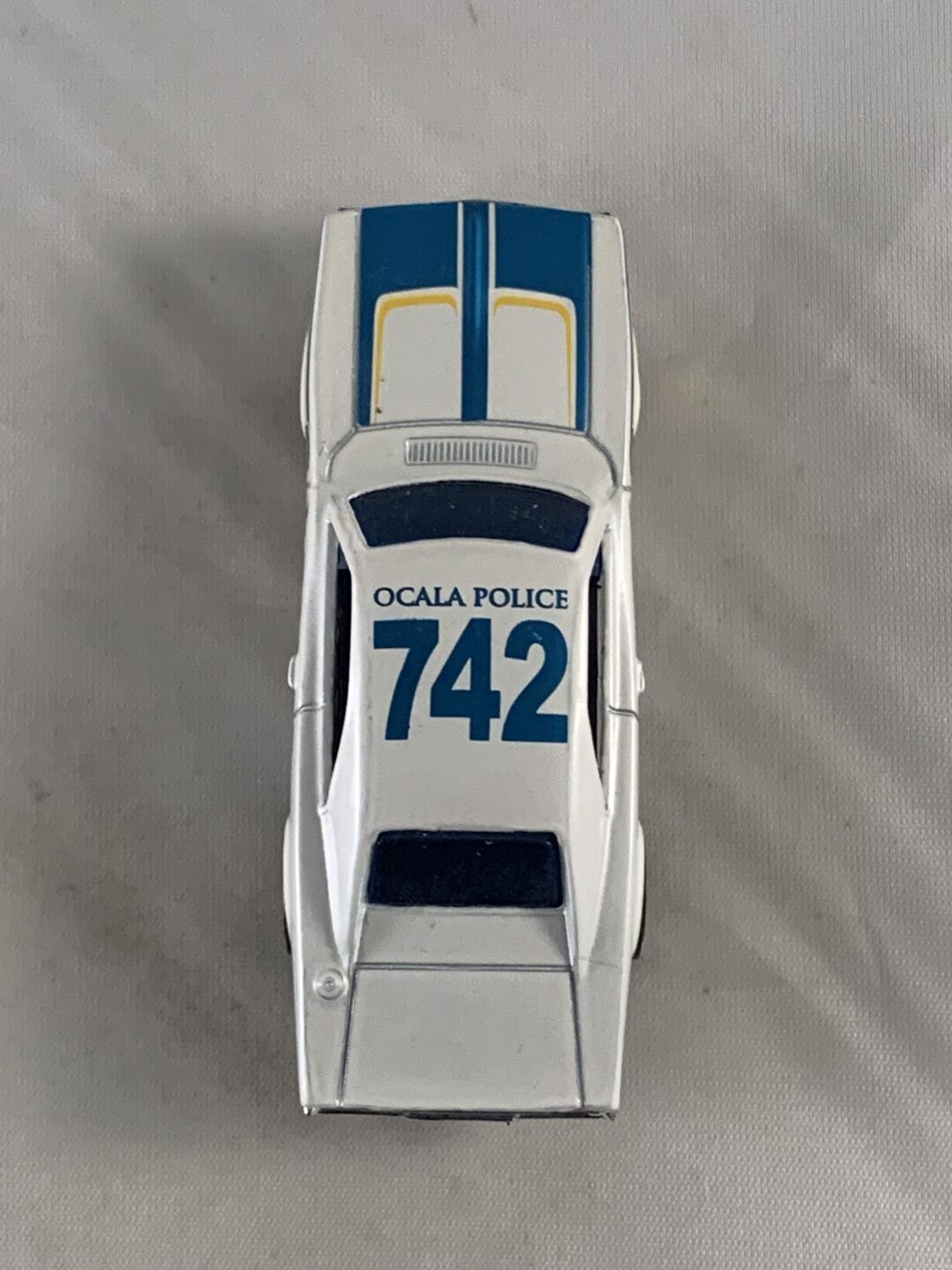 Hot Wheels 1969 Dodge Charger 2011 Main Street White MC5s