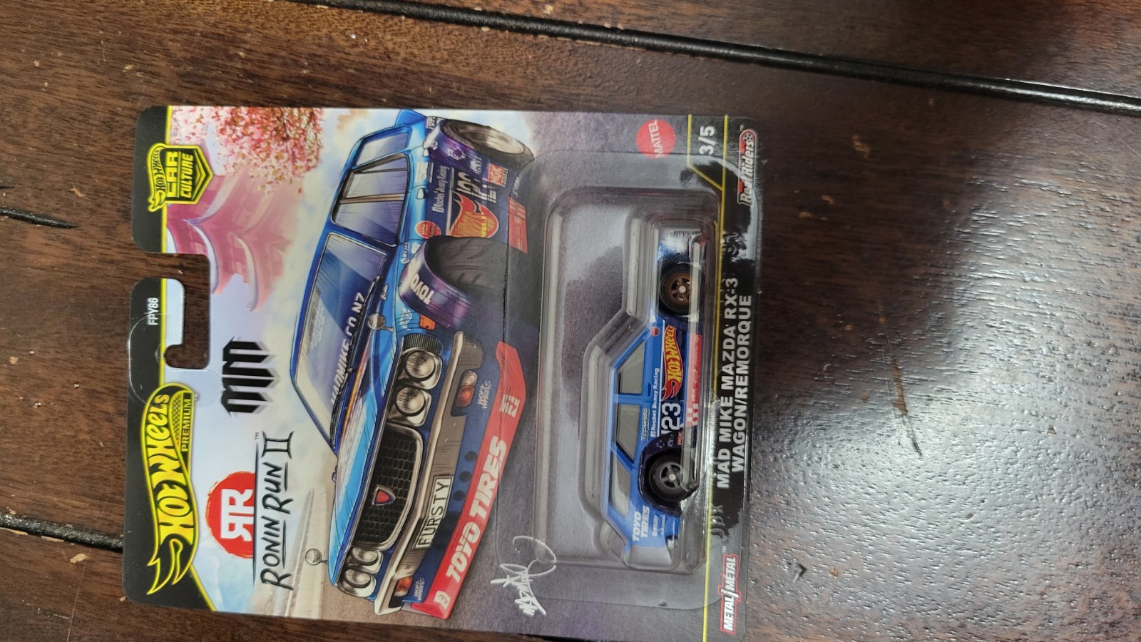 Hot Wheels Mad Mike Mazda RX-3 Wagon Ronin Run 2 FPY86-961 M 1/64