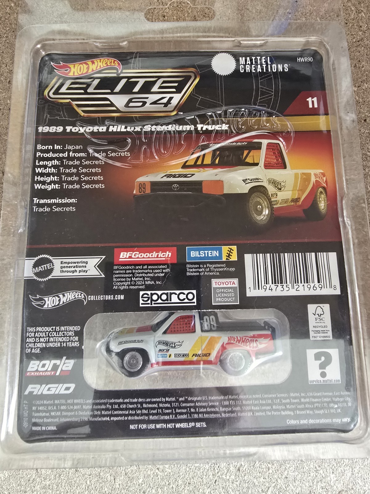 2024 Hot Wheels Elite 64 , 1989 Toyota Hilux Stadium Truck With Protector