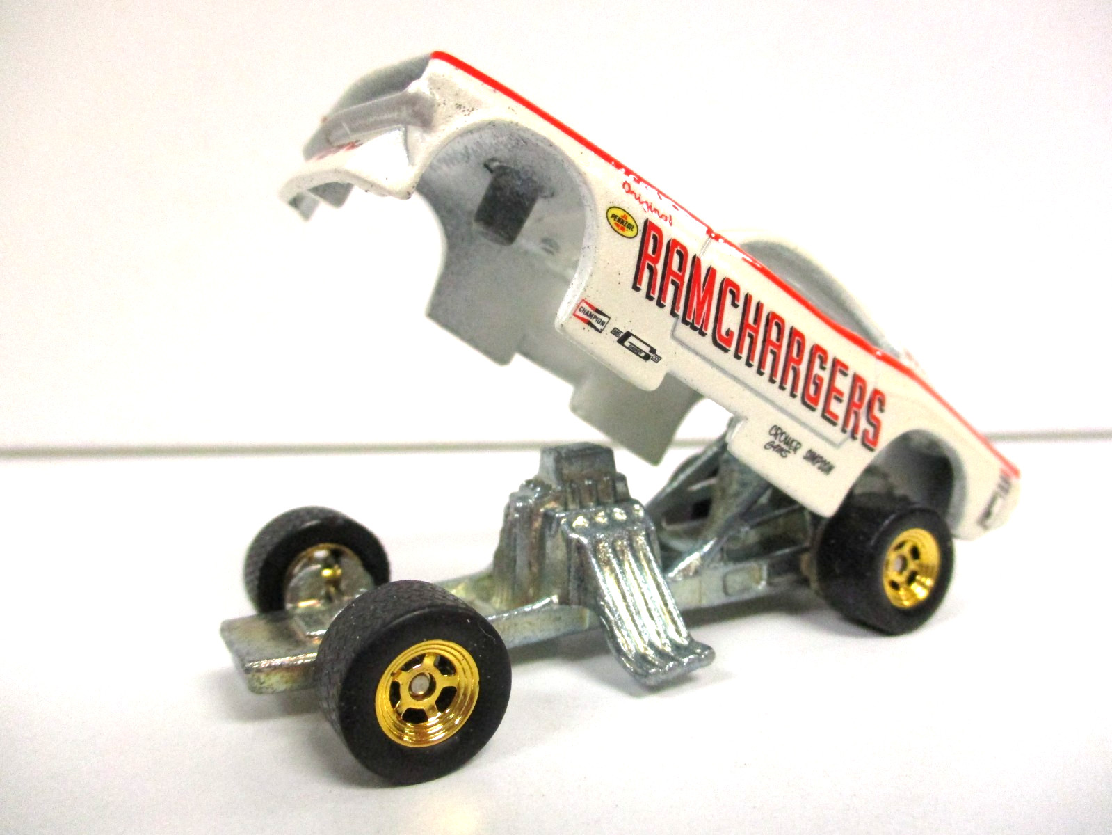 HOT WHEELS – DRAG STRIP DEMONS ORIGINAL RAMCHARGERS DODGE CHALLENGER FUNNY CAR