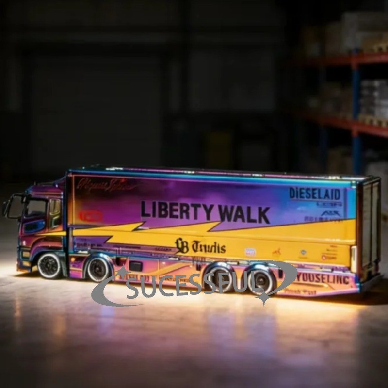 GCD 1/64 Chameleon Chrome LB-TRUCKS Fuso Super Great Transporter