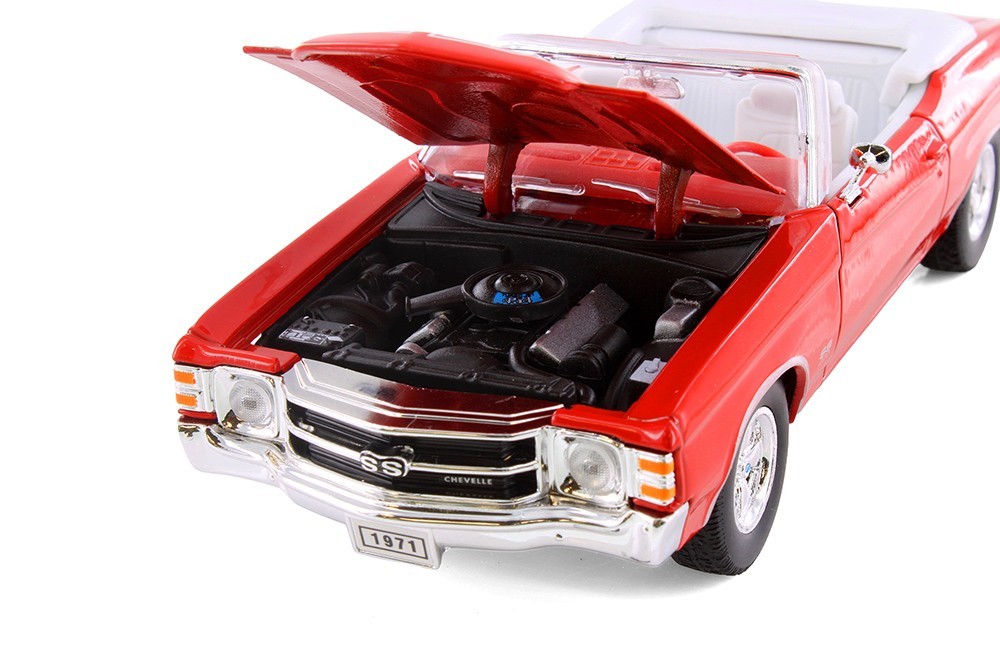 1971 Chevrolet Chevelle SS 454 1/24 Scale Diecast Model by Welly – RED