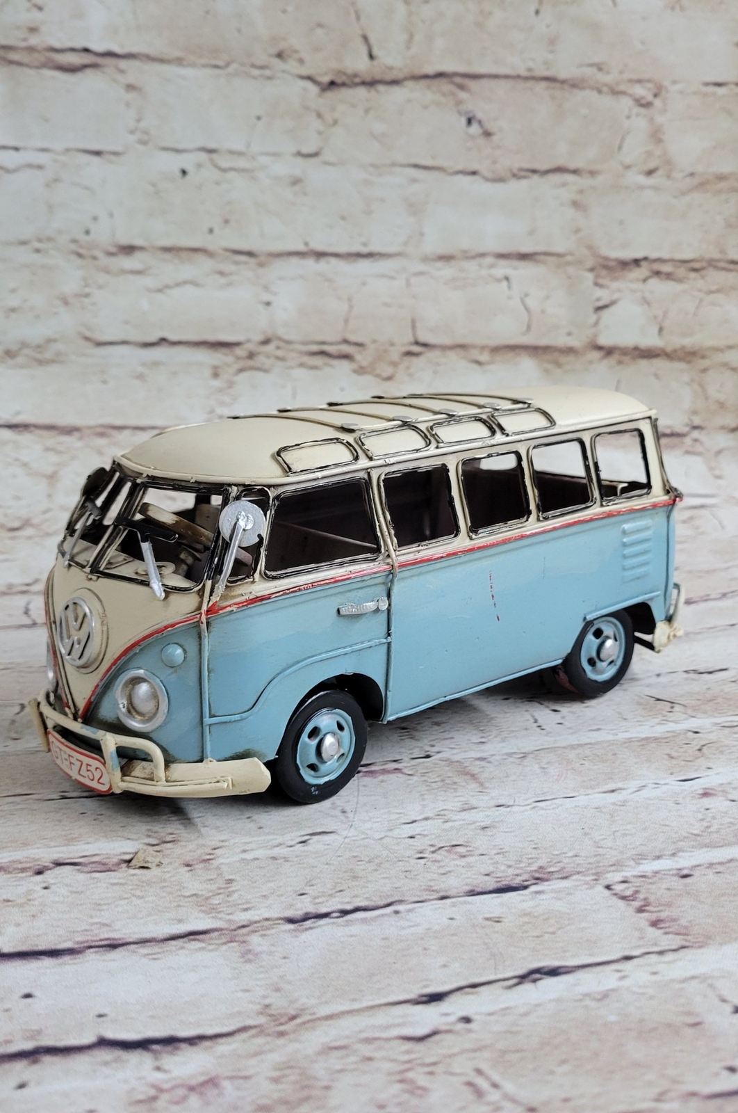Handy Metal Cars Model Hand Craft Diecast Metal Model Car 1964 VW Artwork Decor