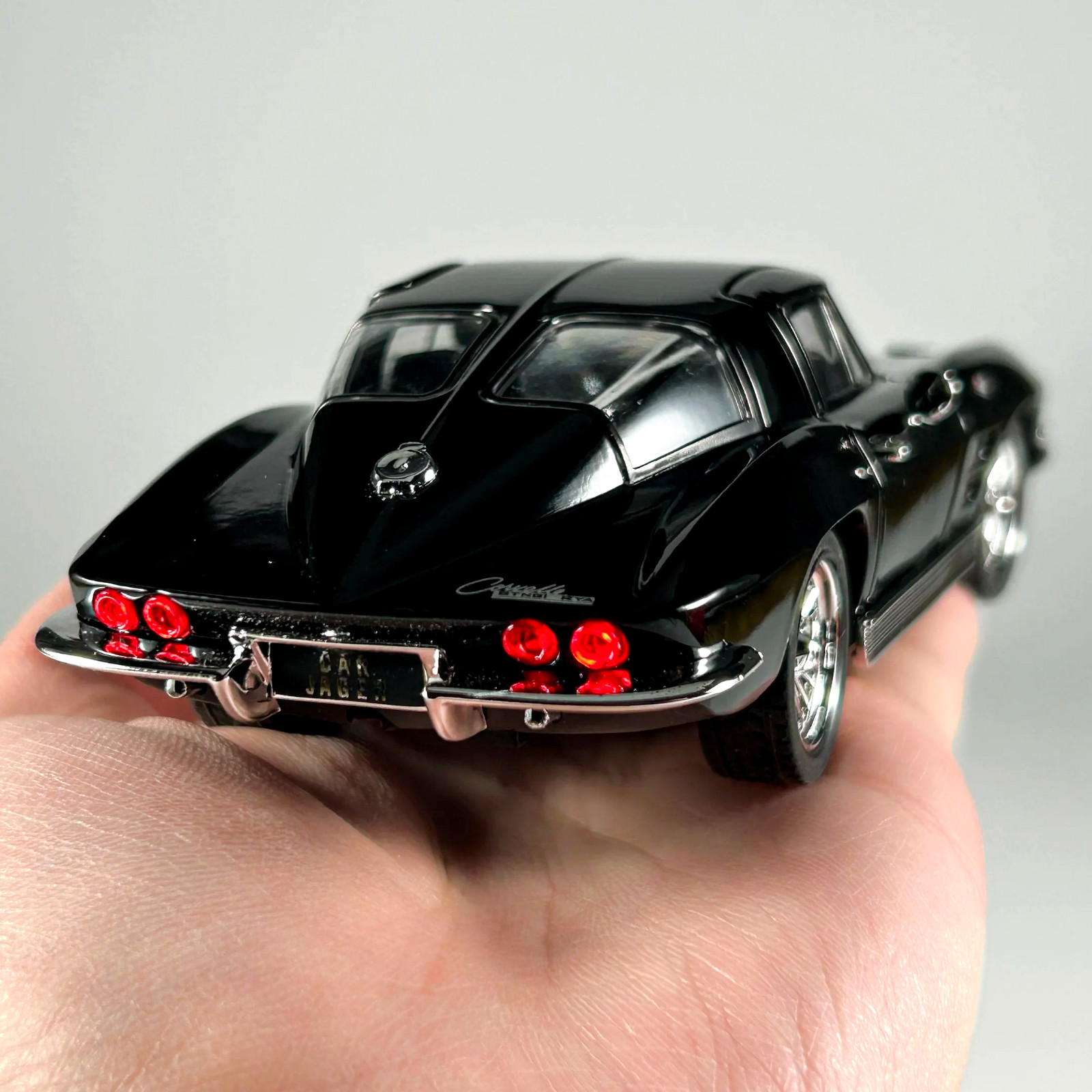 1:32 1963 Chevrolet Corvette Sting Ray C2 Coupe Model Car Collectible Toy Gift