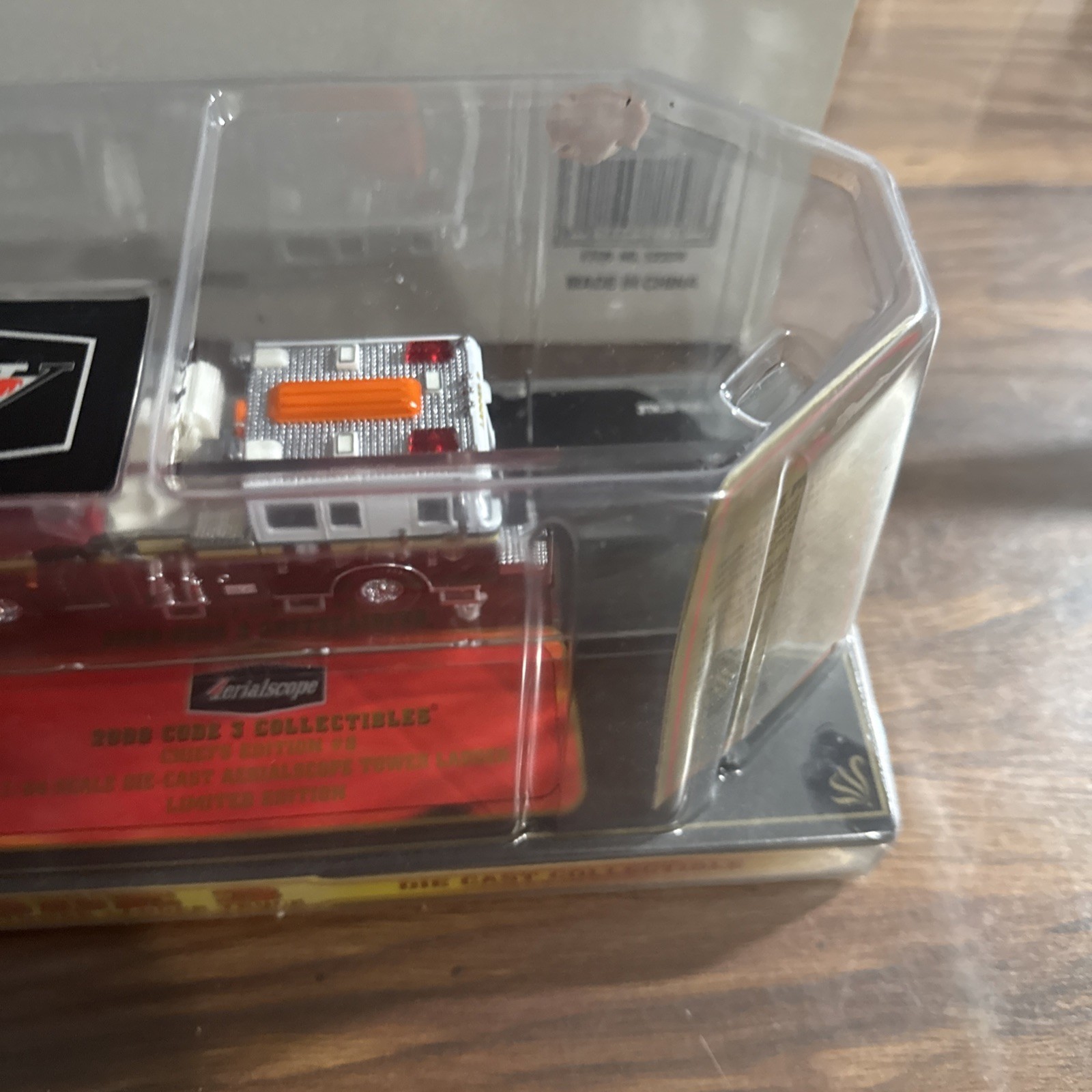 Code 3 CHIEFS Edition #8 Aerialscope Tower Ladder Truck Limited Edition No 12258