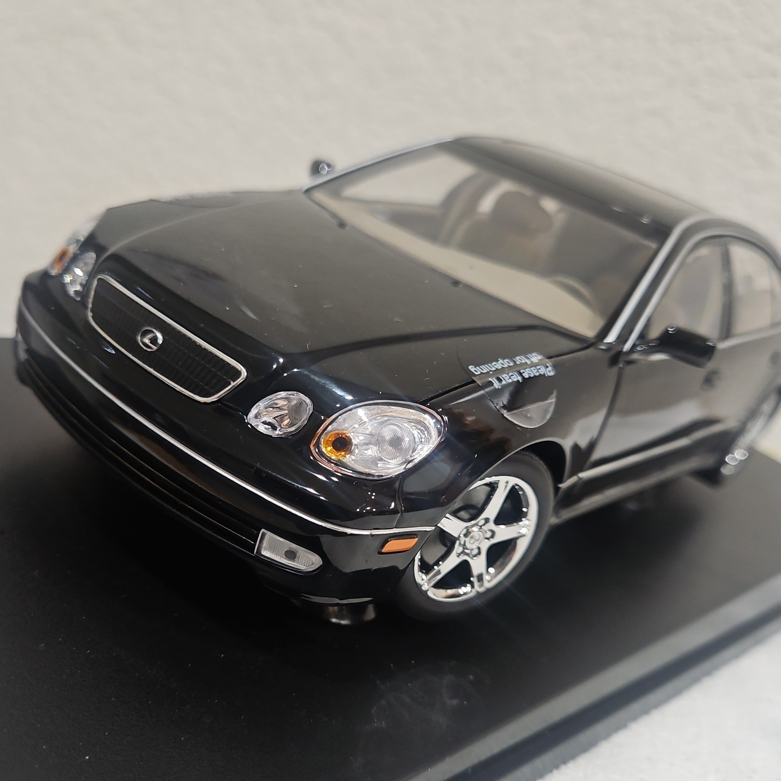 AUTOart Lexus 1:18 GS 400 2000 Diecast Model Car Black Opening Doors
