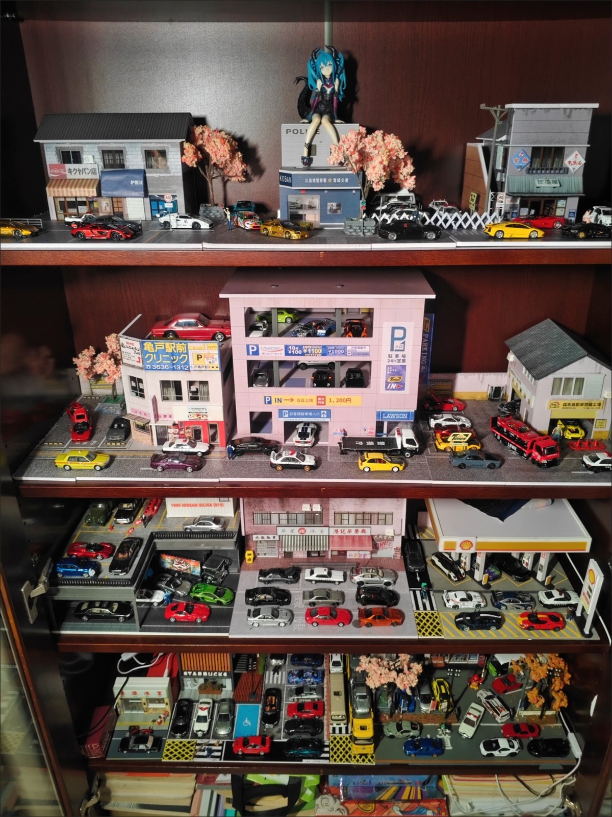 Diorama 1:64 Diecast Garage Model Lighting Japanese Model Scene Display Gift US