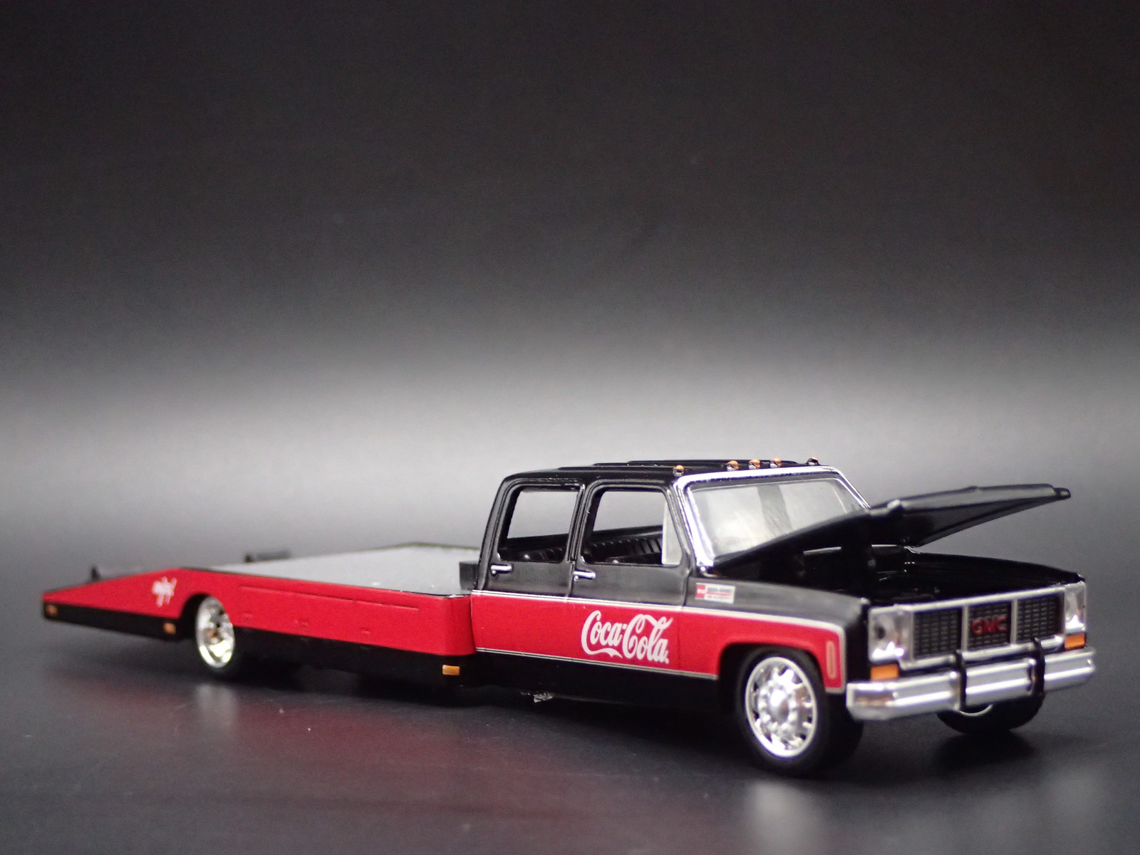 1973 GMC 3500 DUALLY SQUAREBODY RAMP TRUCK COCA COLA 1/64 SCALE DIECAST CAR