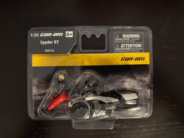 Can-Am Spyder RT Limited Motorcycle Hyper Red Metallic with Driver Figure 1/3