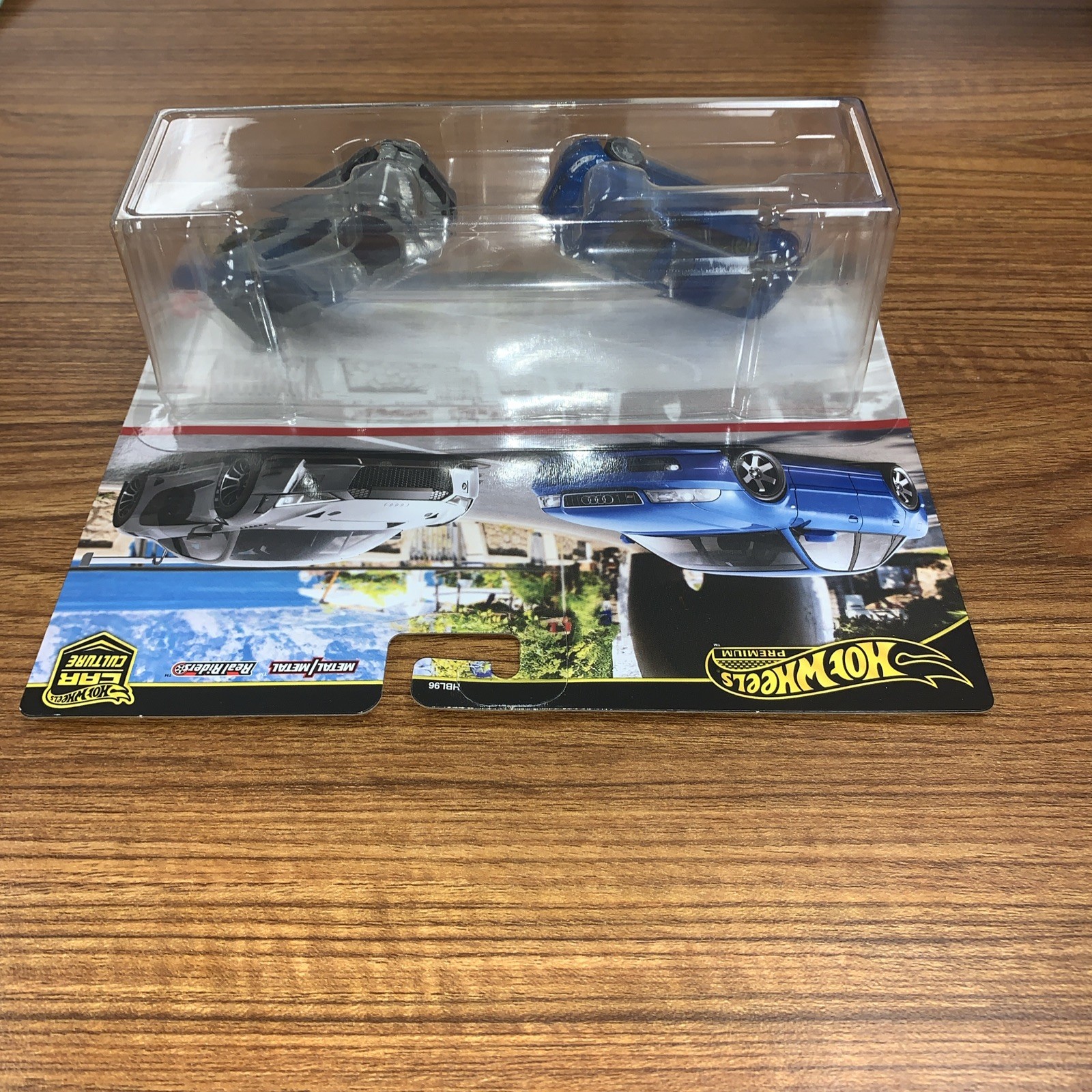 Hot Wheels Premium Car Culture Twin 2 Pack Audi S4 Quattro & Audi R8 LMS
