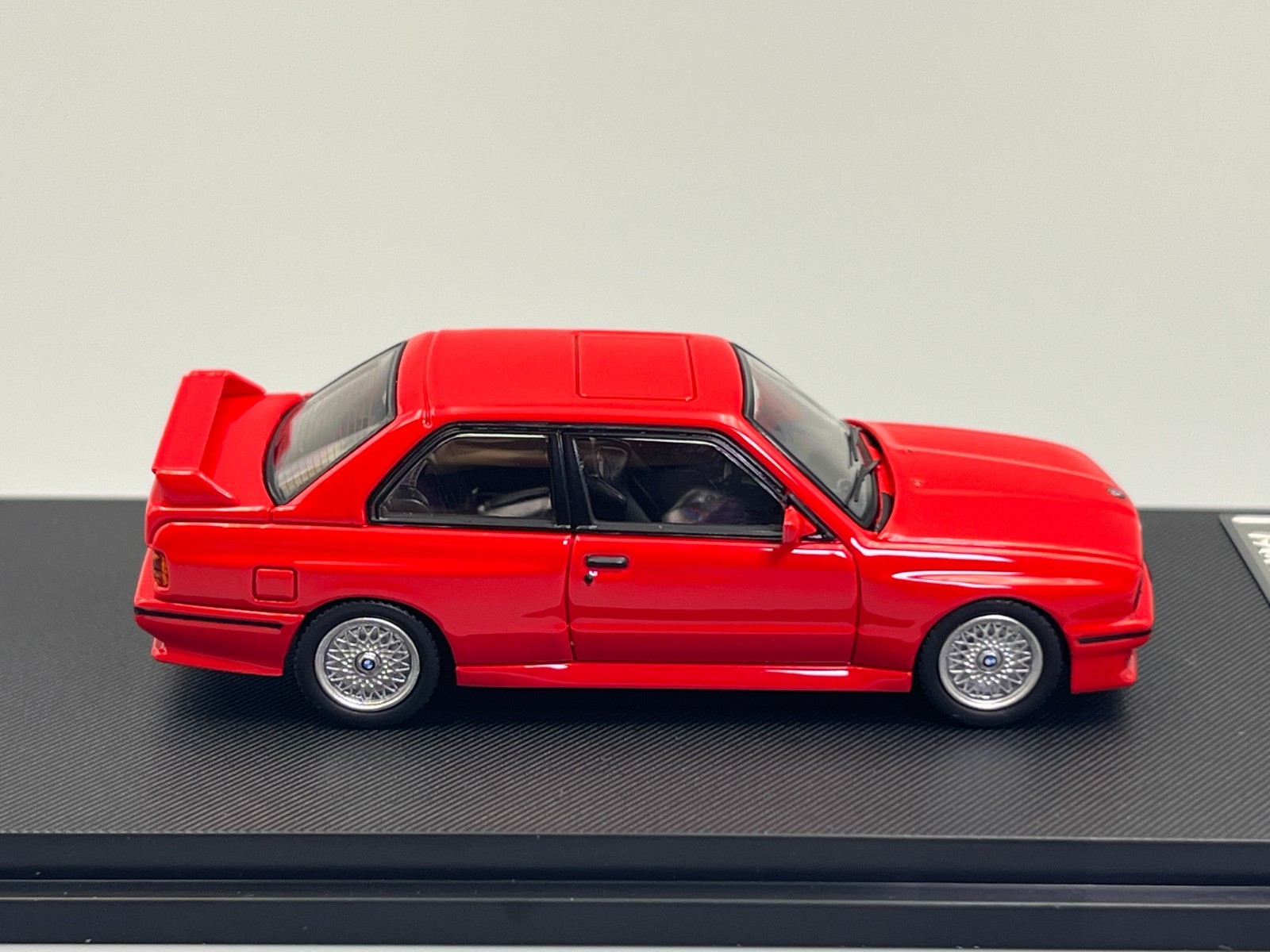 BMW E30 M3 Sport Evolution Red 1/64 scale Mortal Model with case
